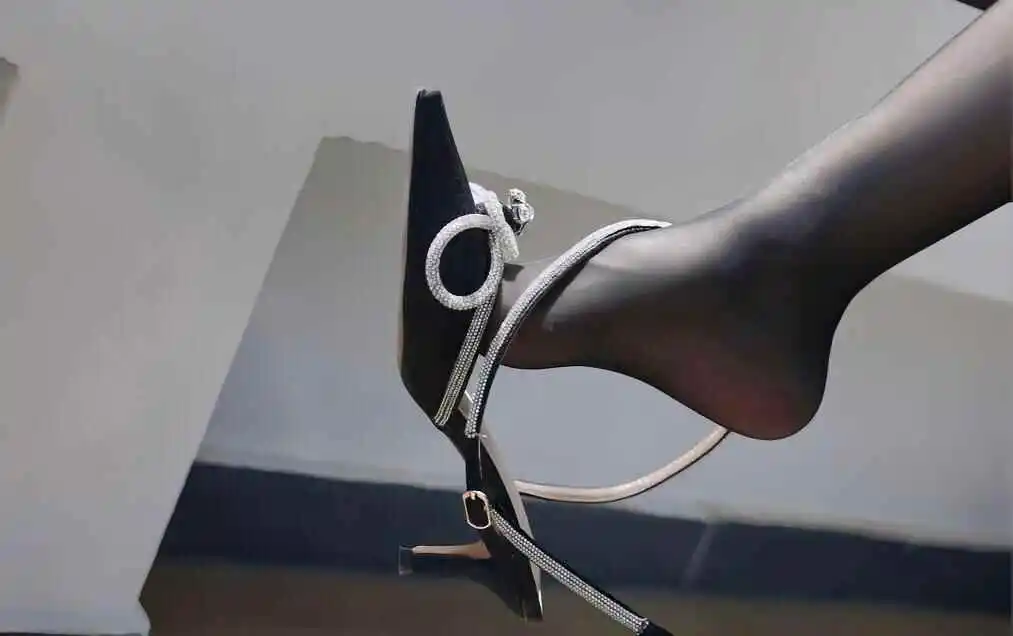西檬之家-字母圈的女王是什么意思？BDSM新人必读指南